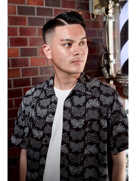 チルチェア 横浜(CHILL CHAIR) 七三ハードパート×スキンフェード <横浜/バーバー/理容室/床屋>