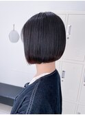 ライン感がかわいい　コンパクトボブ