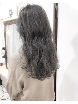 ヘアーアンドアトリエ マール(Hair&Atelier Marl) 【Marl】ブルージュカラーの波巻きセミロングスタイル♪