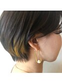 ハンサムショート　インナーカラーイエロー