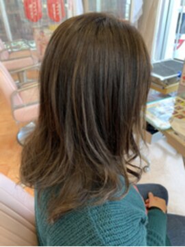 ウェーヴ 浜松小豆餅店(wave) 〈wave小豆餅店〉グレージュエアリーミディハイライト