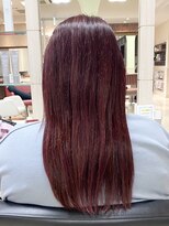 ヘアークリアー 春日部&nbsp;春カラー赤ピンクカラーサブリミックのトリートメントでツヤ感