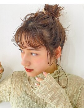 キイ ギンザ(k.e.y GINZA) シニヨンヘア