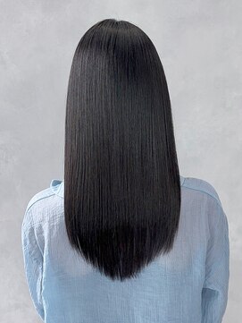 アイティーバイアルバム 下北沢店(IT by ALBUM) ブルーブラック髪質改善カラー__ハッシュカット_ba474162