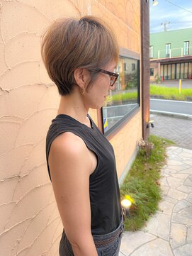 アンツ ヘアーアンドリゾート 辻堂本店(ANT'S Hair and Resort) 分け目なしショート
