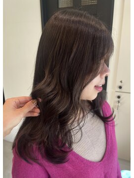ジラソル(girasol) 暗髪ロング顔周りレイヤー