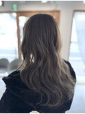 ローレイヤー　オリーブグレージュ