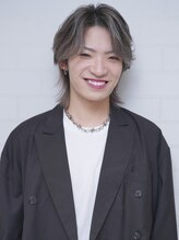 スタイリストの紹介ページ♪