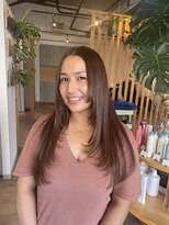 レア(Lea) ストレートパーマ・フェイスレイヤーロング