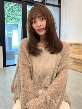 ユーフォリア 青山(Euphoria) 透明感カラー&レイヤーカット