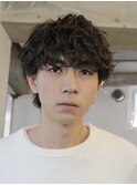 原宿メンズマッシュウルフ無造作シャドウパーマツーブロック黒髪