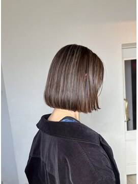 カット アトリエ ルームスリー(cut atelier room3) ハイライト