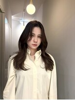 サンプラス(san+)&nbsp;【マユコ】韓国ロングレイヤーくびれ艶髪センターパート小顔