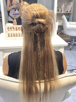 ヘアセット ナゴヤ ラビット(hair set NAGOYA RABBIT)&nbsp;縦リボンかちもり