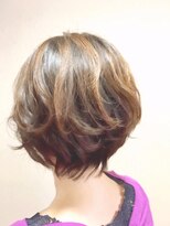 バーニー(BARNEY)&nbsp;ゆるふわショートボブ