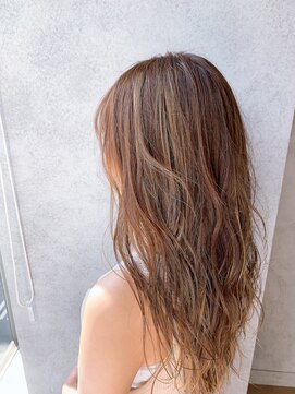 ヘアサロンM 新宿 アッシュベージュ