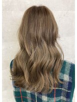 ルーブ トウキョウ(Loob. TOKYO)&nbsp;【kana】ミルクティーベージュ　/池袋/ハイライトカラー