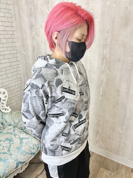 ラッズプラスエイチ(Lads+h) インナーカラー　ラベンダーアッシュ　ピンクレッドカラー