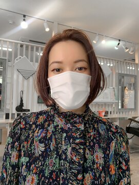 フリーダムメルシー(freedom Merci) ■切りっぱなしボブ　前下がり　ピンクブラウン　手入れ簡単