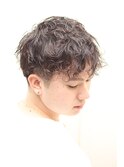 20代30代メンズスパイラルパーマワイルドオシャレ感
