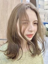 ヘアーメイクオズ(hair make O/S) くびレイヤーセミディカーキベージュグレーベージュ