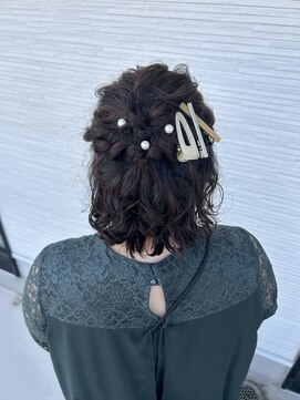 シャルムヘアー(charme hair) およばれヘアセット