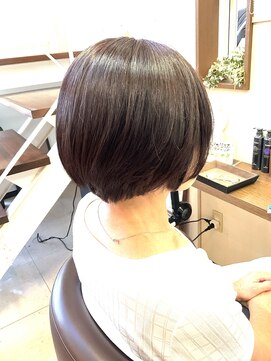 コア フィール ア デイ(COIFFURE A DAY) M3D髪質改善トリートメント