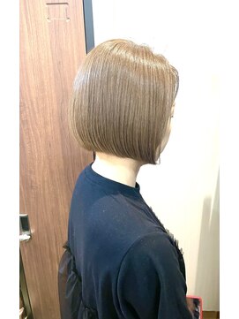 ギフト ヘアー サロン(gift hair salon) 【ミルクティーベージュボブブリーチ】原口健伸
