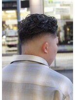 キングスマントーキョー 府中店(KINGSMAN TOKYO)&nbsp;アップバング / ツーブロック / スキンフェード 【府中】