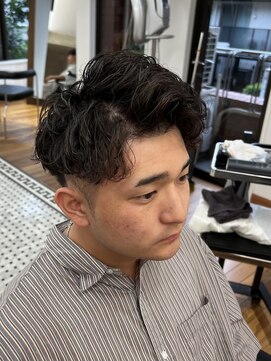 ザデイトウキョウ 表参道 青山(THE DAY TOKYO) スパイラルパーマ/メンズカット/大人メンズ