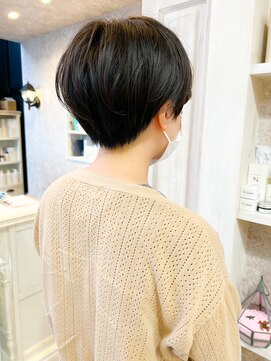 キャアリー(Caary) 福山Caary20代30代40代50代60代ショートヘア小顔補正立体カット