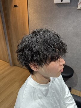 ブリーチ 塩釜口店(BLEACHi) 縦落ちツイスパ！