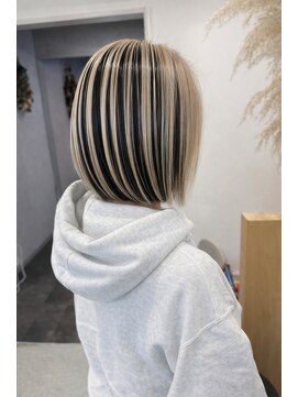 ハイク(HYKE) コントラストハイライトのラインボブ