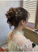 お呼ばれルーズアップ