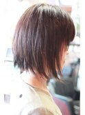 挑戦しやすい♪　爽やか２トーン前下がりボブ