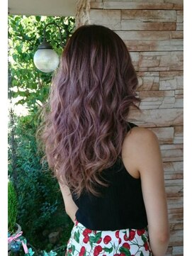 アメーテール アーム(a.meteru) アッシュ系ピンクのグラデーションカラー