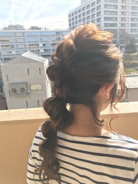 ムー(moo.) ヘアアレンジ