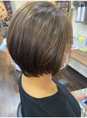 ショートボブ