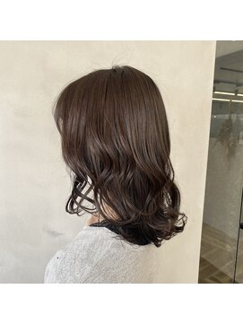 リジー(Litzy) カーキアッシュカラー【三國麗奈】