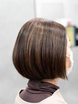 ルルン(Lu-Lun) 【ルルン】白髪ぼかし脱白髪染めハイライト×ひし形丸みボブ