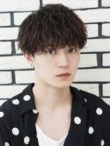 オーシャントーキョーオーバー 渋谷(OCEAN TOKYO OVER)&nbsp;波巻き束感ショートマッシュパーマハイライト