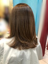 ヘアラウンジガガ(Hair Lounge GAGA) ミディアムローレイヤー