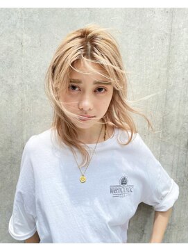 ディッセンバー 神宮前(December) グレーベージュベージュ前髪パーマ/U24/ケアブリーチ/渋谷