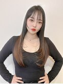 レディースミディアムレイヤースタイル内巻き