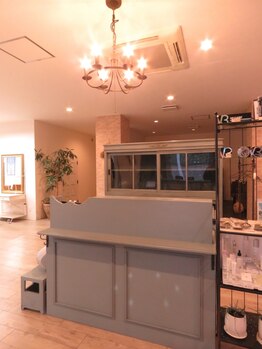 ラシュシュ(La chou chou)の写真/《駐車場あり》ずっと綺麗でいたい大人女性に◎こだわりの商材で一人ひとりにベストな施術をご提案します♪
