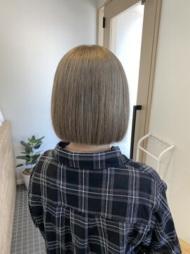 シア 新越谷店(SHEER) ミルクティーベージュ