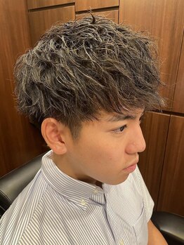 プーロ(Pu-ro)の写真/スパイラル・ツイストパーマなどこだわった施術◎髪のお悩みを解決しながら理想のパーマスタイルに♪