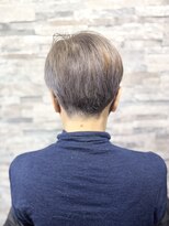 ヴィソップ(V.S.O.P)&nbsp;ベリーショートでも安心。痒みを抑えた白髪ぼかしカラーグレス