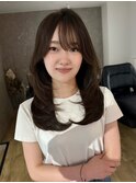 大分ハッシュカット胸上鎖骨下ミディアムレイヤースタイルかるめ