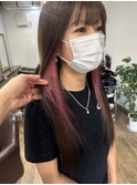 小顔ミルクティーブロンドピンクイヤリングカラーインナーカラー